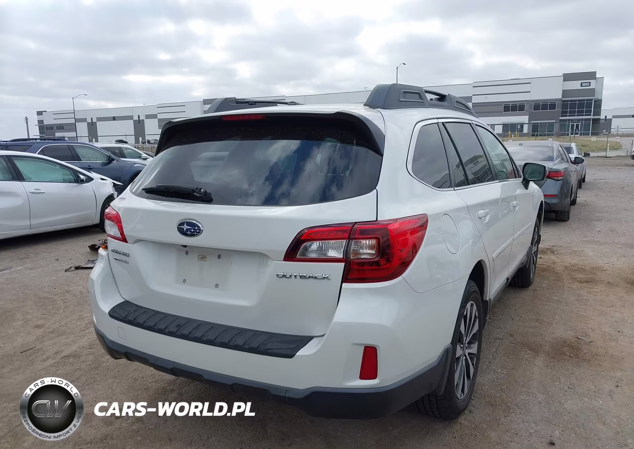 2015 Subaru Outback 2.5I Limited VIN:4S4BSBLC3F3358409 - 4