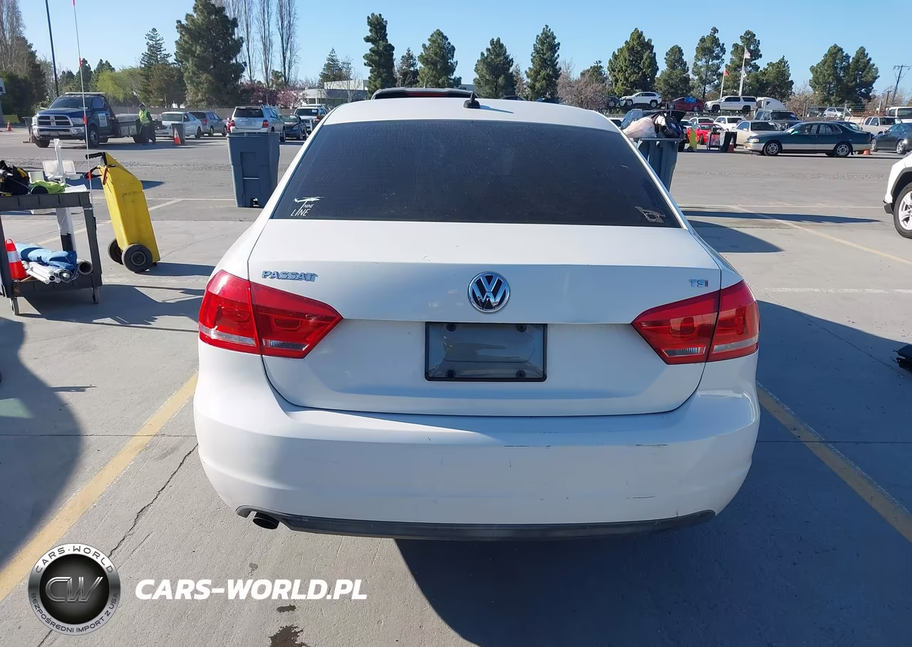 2015 Volkswagen Passat S VIN:1VWAT7A30FC006253 - 17