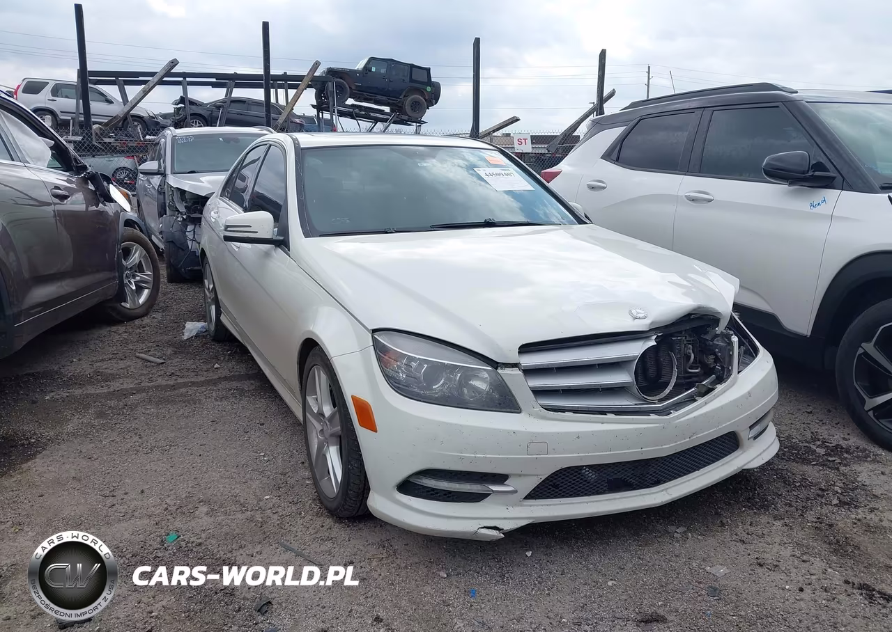 2011 Mercedes-Benz C 300 Sport