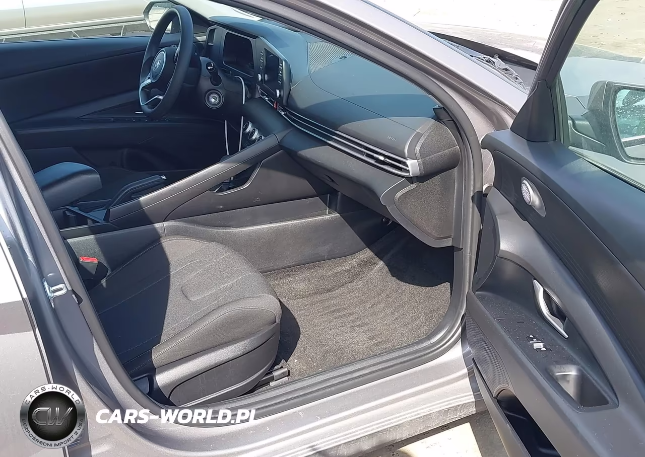 2024 Hyundai Elantra Se VIN:KMHLL4DGXRU828920 - 5