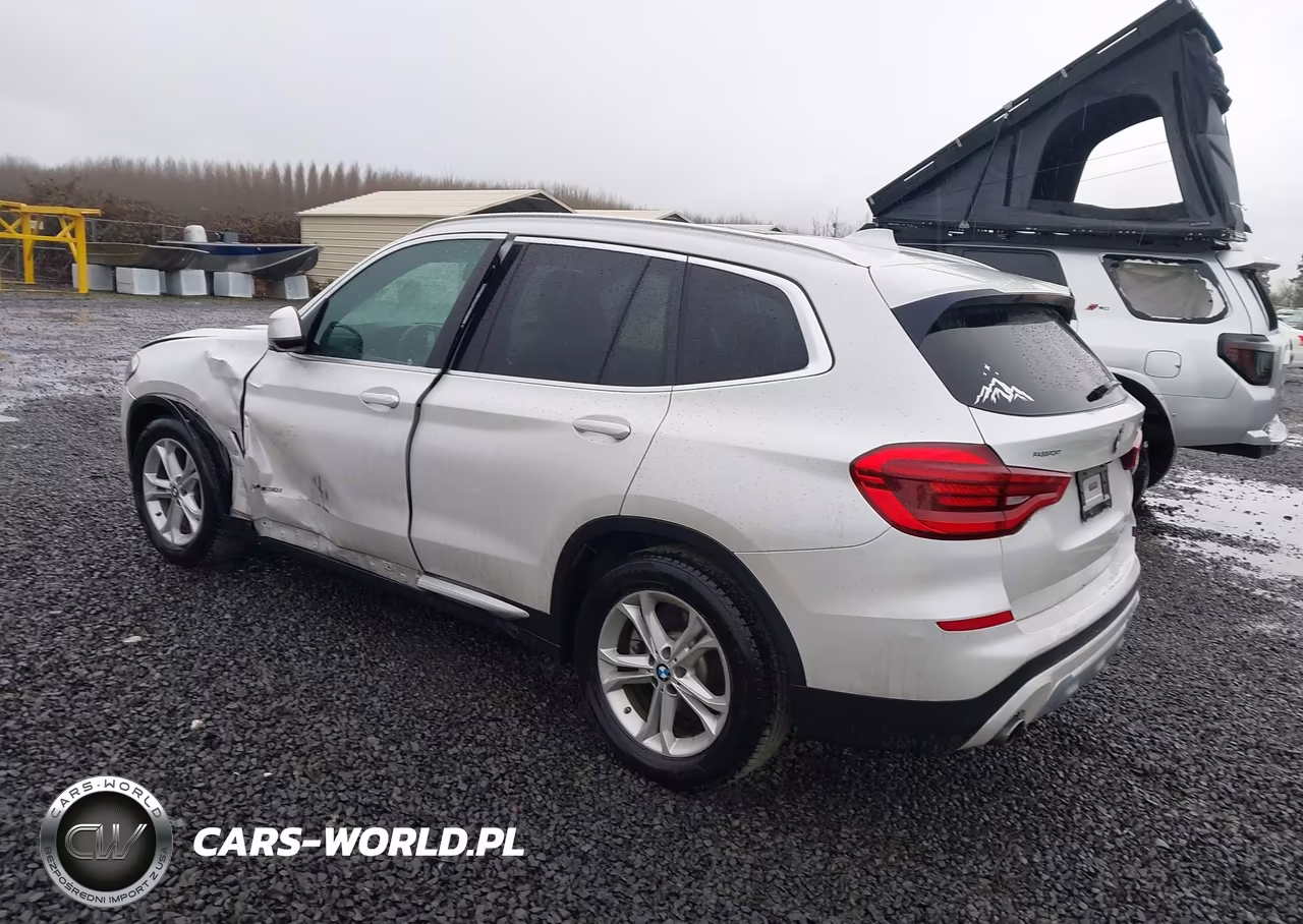 2018 BMW X3 xDrive30I VIN:5UXTR9C53JLD61125 - 3