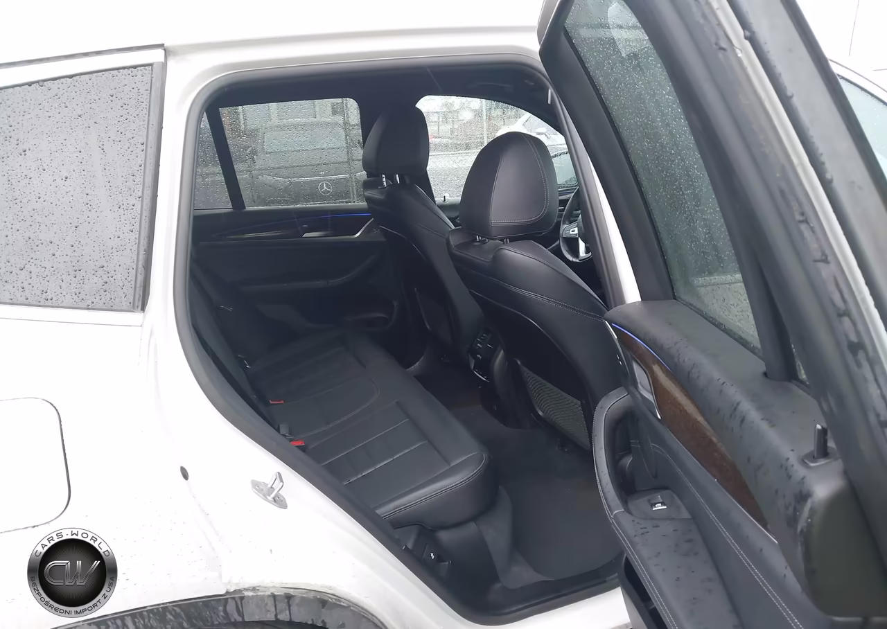 2018 BMW X3 xDrive30I VIN:5UXTR9C53JLD61125 - 8