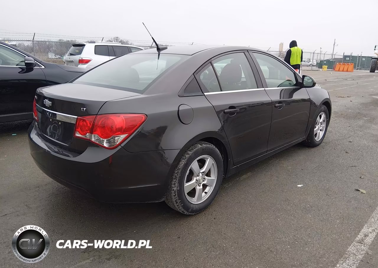2014 Chevrolet Cruze 1Lt Auto VIN:1G1PC5SBXE7459125 - 4
