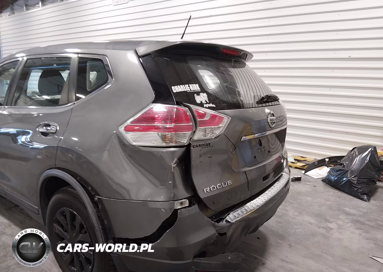 2015 Nissan Rogue S VIN:KNMAT2MV0FP541420 - 6