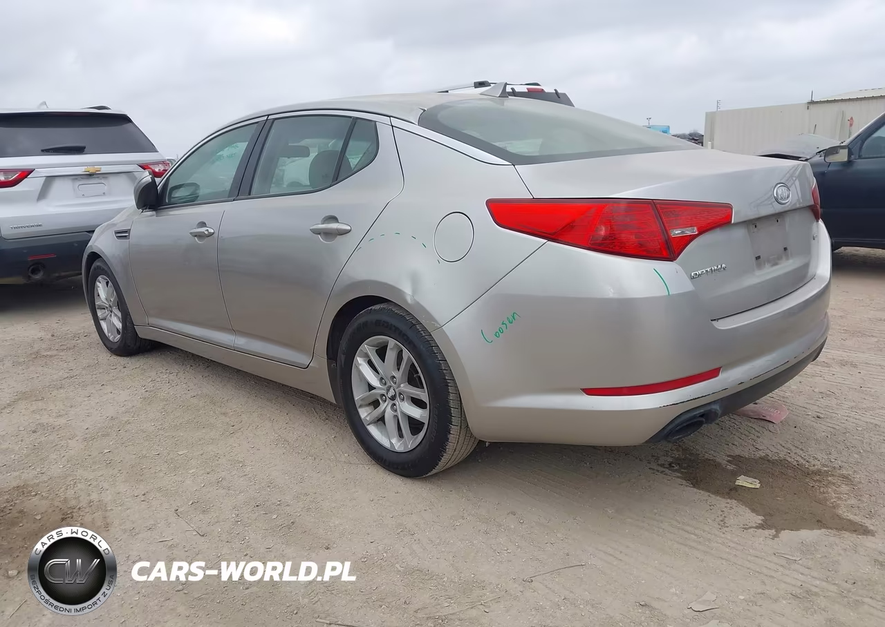 2011 Kia Optima Lx VIN:KNAGM4A79B5110960 - 3
