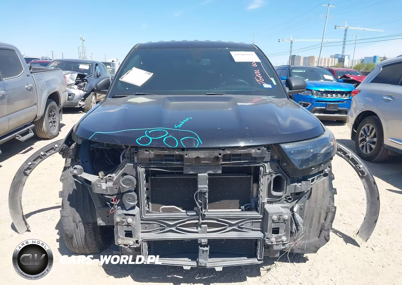 2020 Ford Police Interceptor Utility VIN:1FM5K8AB7LGB85122 - 12