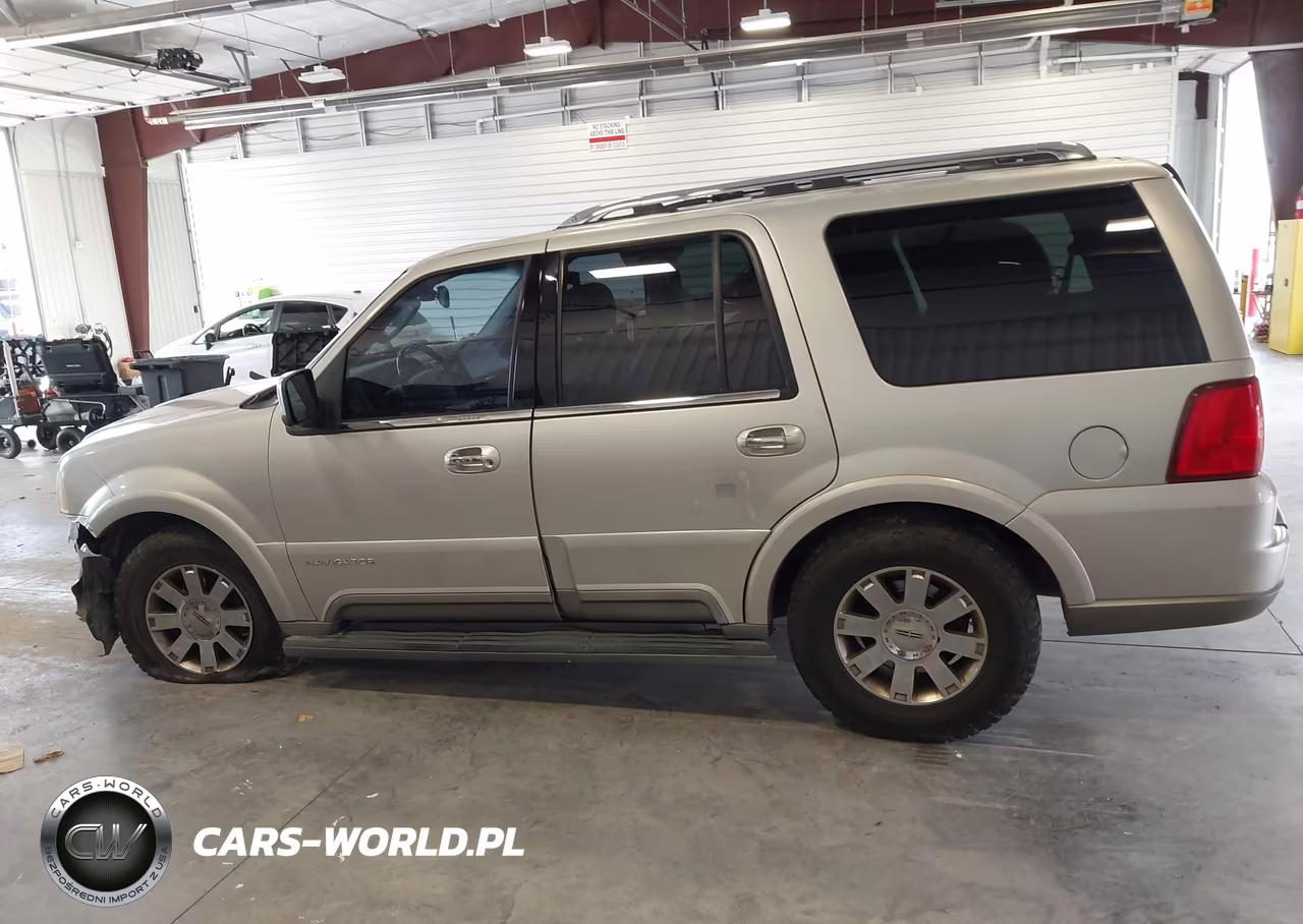 2004 Lincoln Navigator VIN:5LMFU28RX4LJ41670 - 14