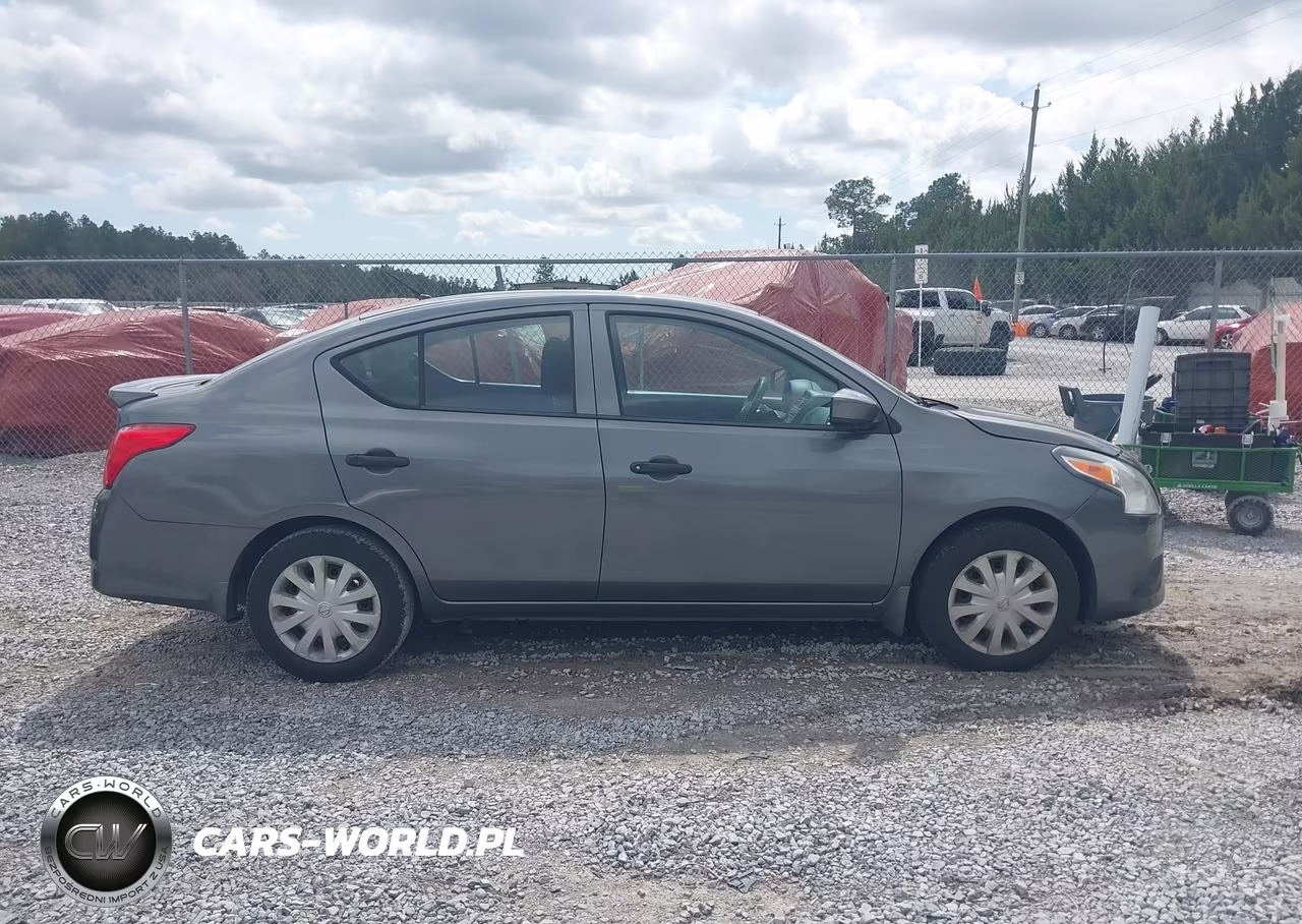 2018 Nissan Versa 1.6 S+ VIN:3N1CN7AP4JL811276 - 13
