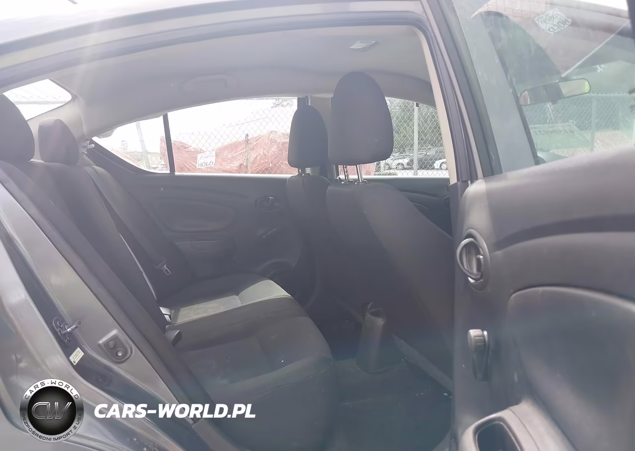 2018 Nissan Versa 1.6 S+ VIN:3N1CN7AP4JL811276 - 8