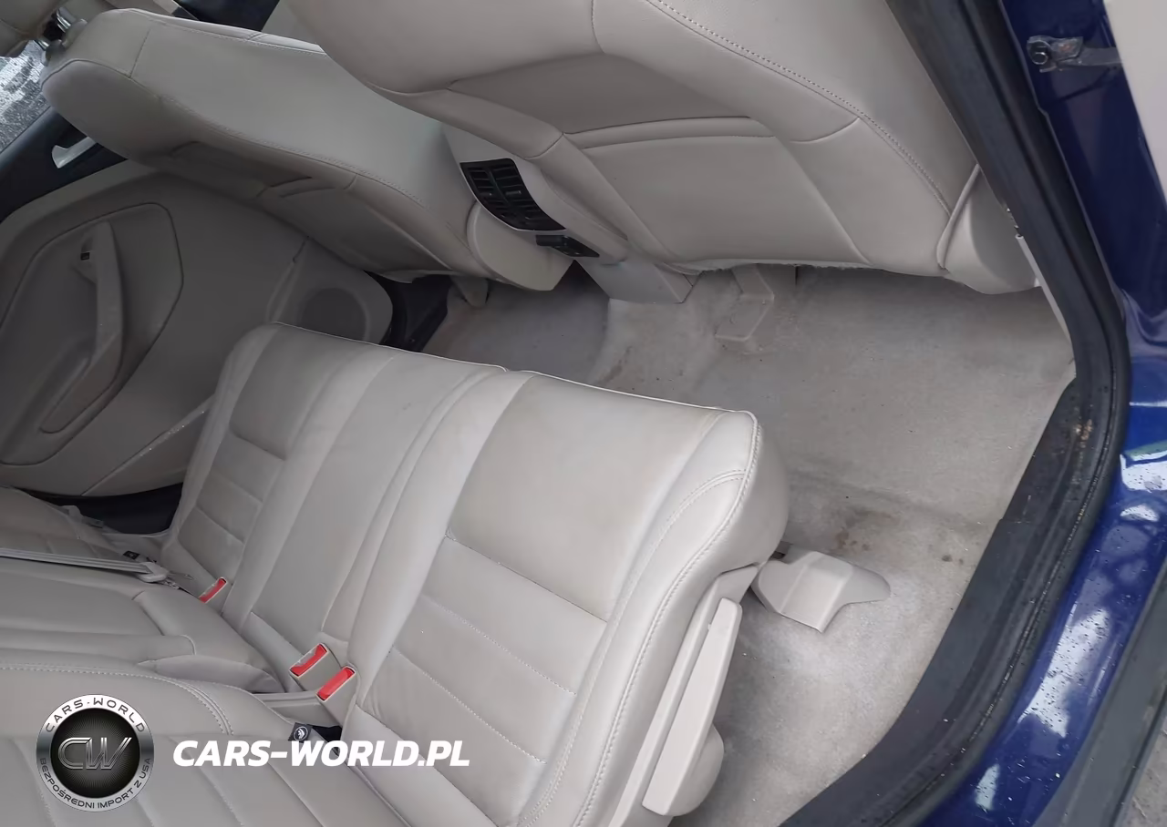 2015 Ford Escape Titanium VIN:1FMCU9J93FUC21365 - 8