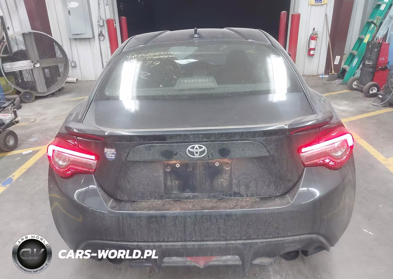2017 Toyota 86 VIN:JF1ZNAA17H9703842 - 16