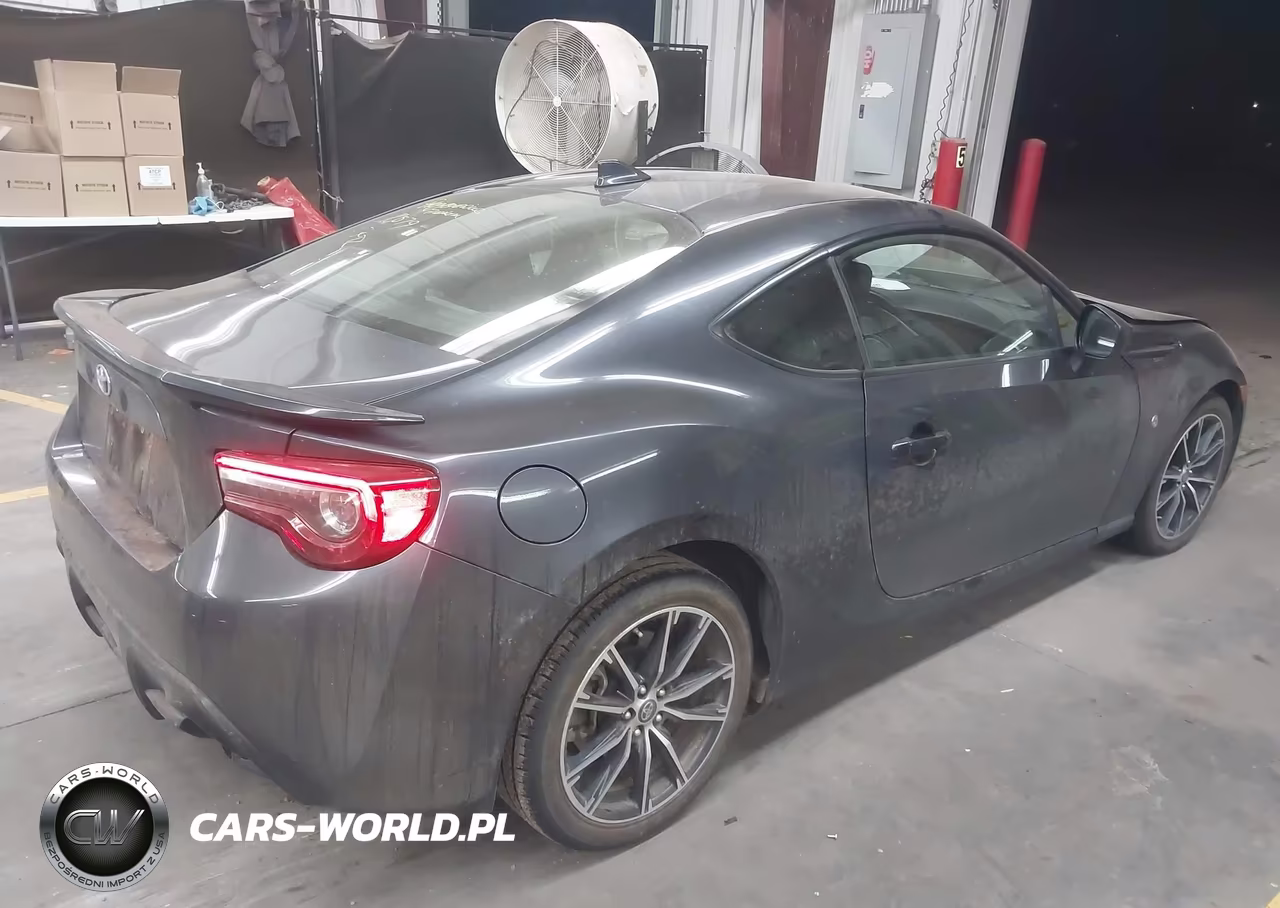 2017 Toyota 86 VIN:JF1ZNAA17H9703842 - 4