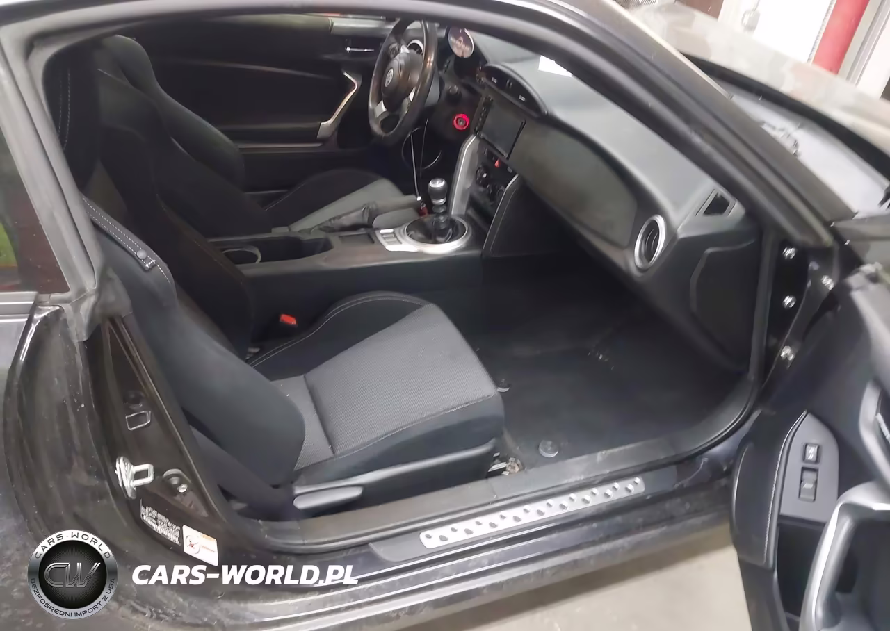 2017 Toyota 86 VIN:JF1ZNAA17H9703842 - 5