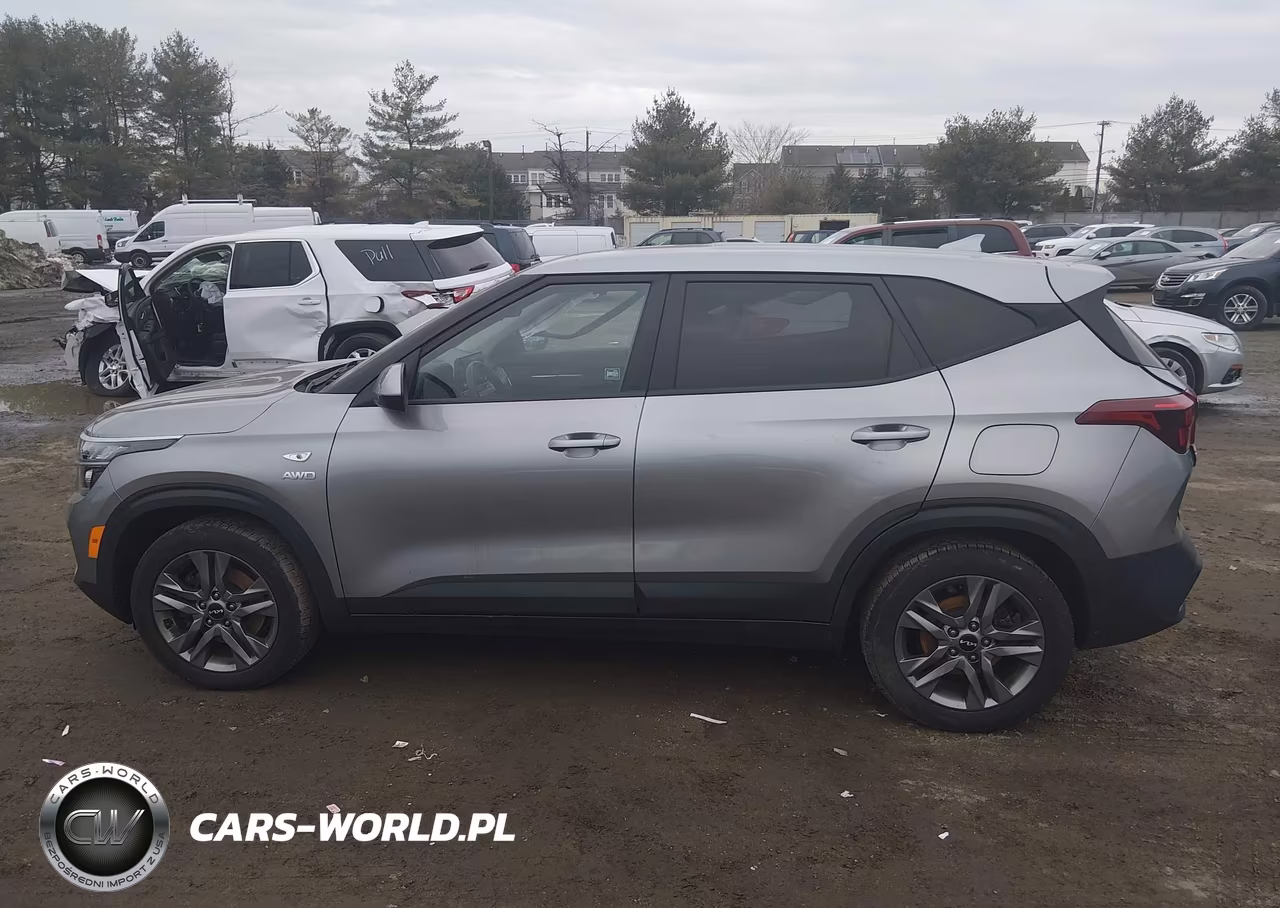 2022 Kia Seltos Lx VIN:KNDEPCAAXN7238611 - 13