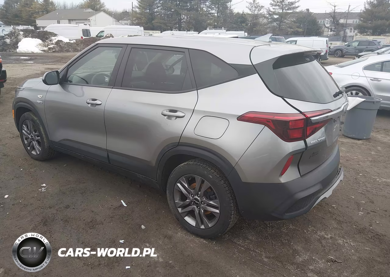 2022 Kia Seltos Lx VIN:KNDEPCAAXN7238611 - 3
