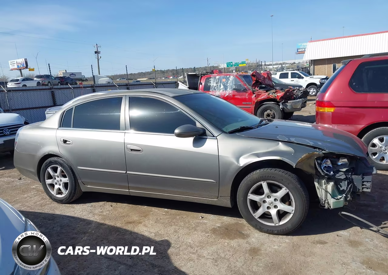 2005 Nissan Altima 2.5 S VIN:1N4AL11D85C337157 - 13