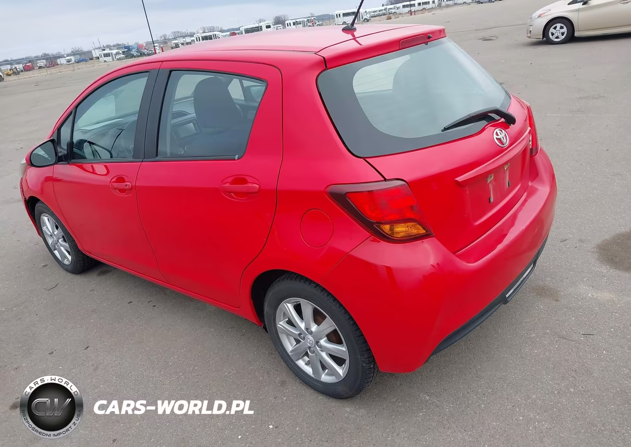 2015 Toyota Yaris Le VIN:VNKKTUD31FA022286 - 3