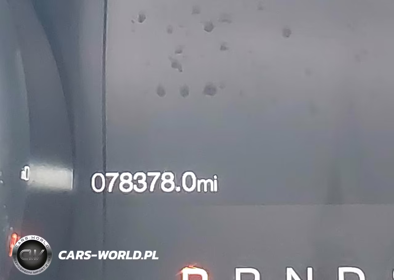 2018 Ford Mustang Ecoboost VIN:1FA6P8TH3J5105728 - 16