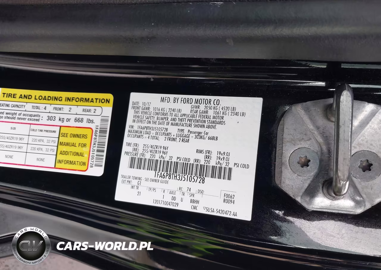 2018 Ford Mustang Ecoboost VIN:1FA6P8TH3J5105728 - 9