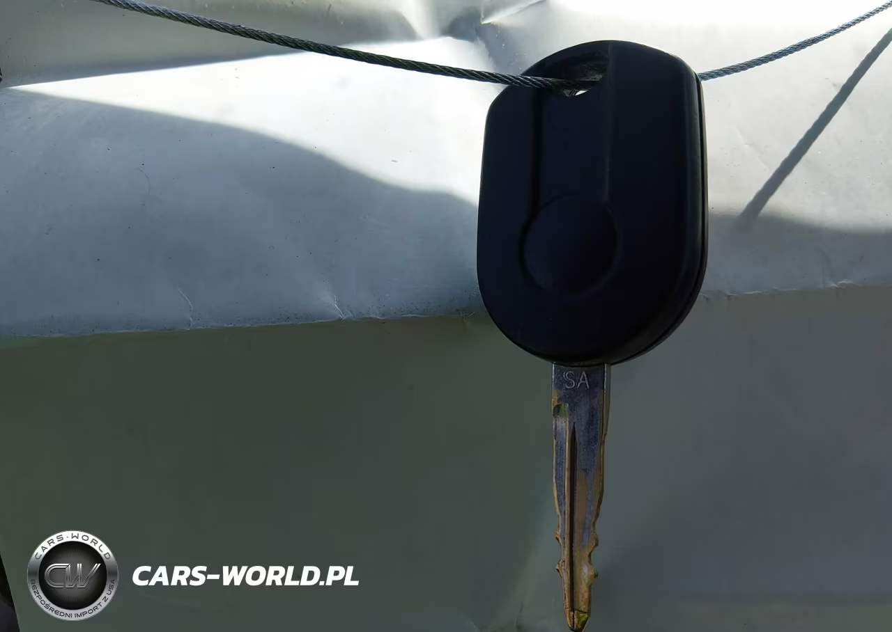2011 Ford Fusion S VIN:3FAHP0GAXBR122239 - 11
