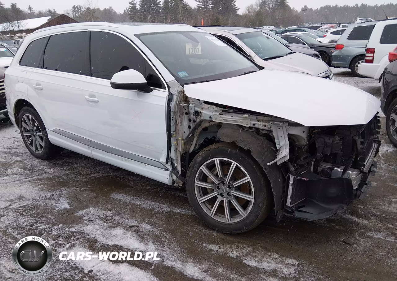 2018 Audi Q7 3.0T Premium VIN:WA1LAAF7XJD052793 - 13
