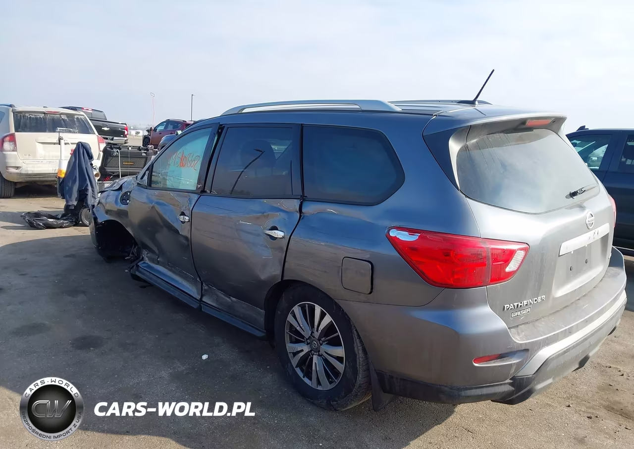 2018 Nissan Pathfinder S VIN:5N1DR2MM9JC653292 - 3