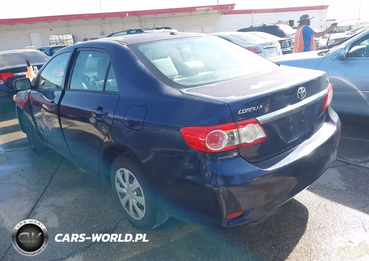 2011 Toyota Corolla Le VIN:2T1BU4EE5BC616519 - 3