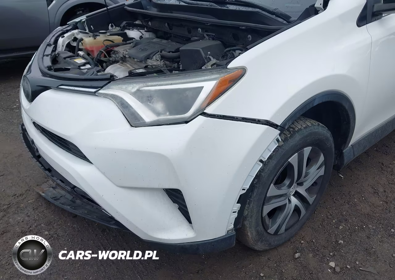 2018 Toyota Rav4 Le VIN:JTMBFREV3JJ729329 - 6