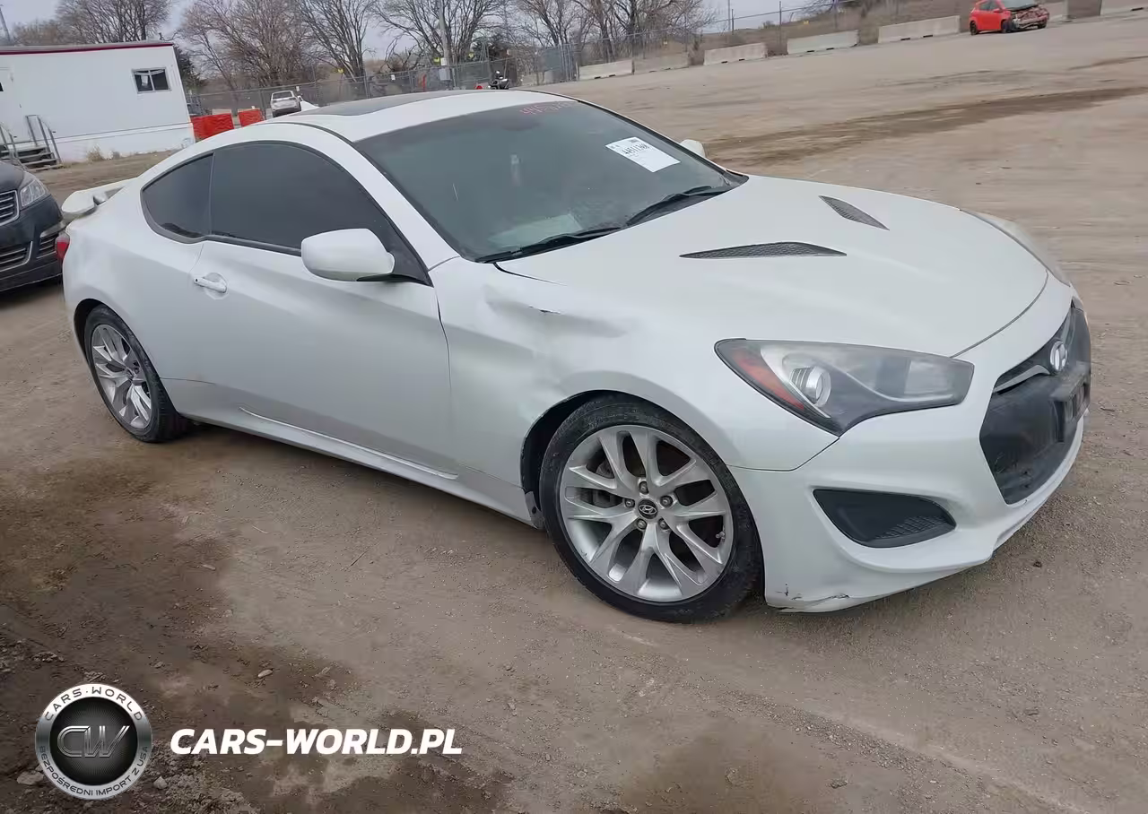 2013 Hyundai Genesis 2.0T Premium