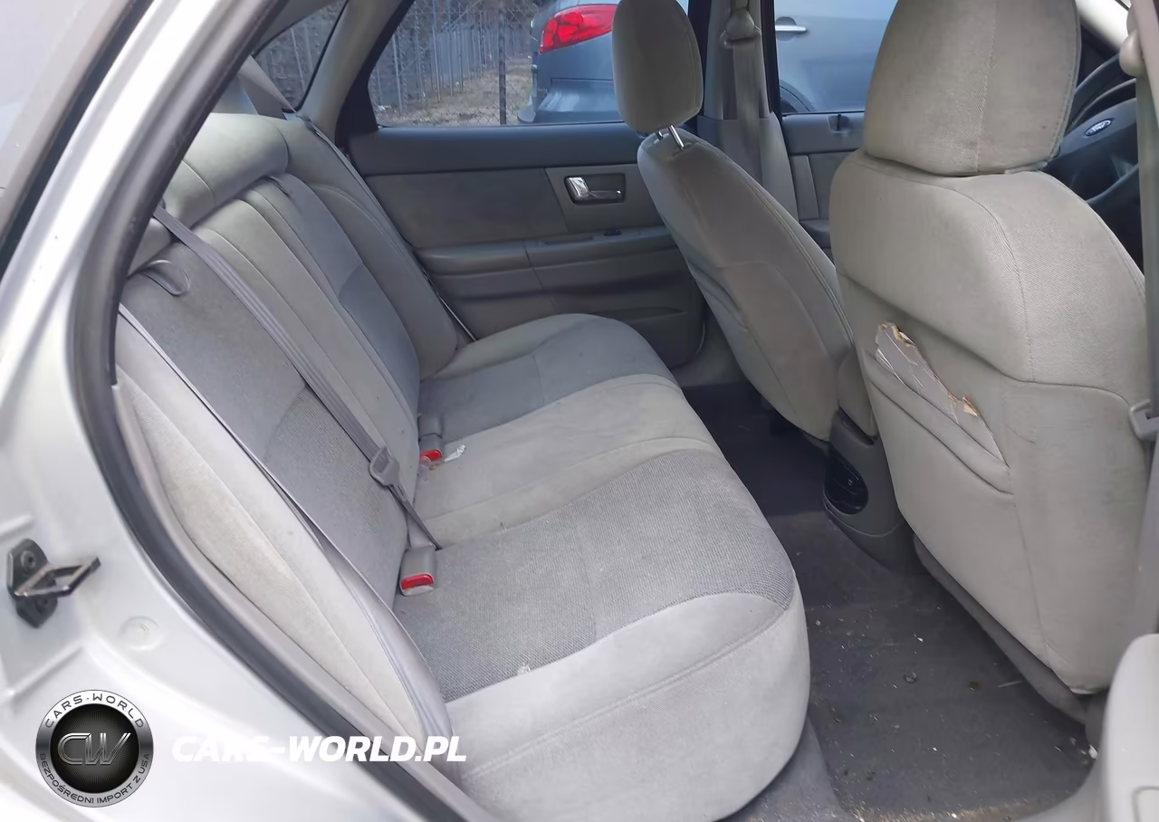 2000 Ford Taurus Ses VIN:1FAFP55S0YG280346 - 8
