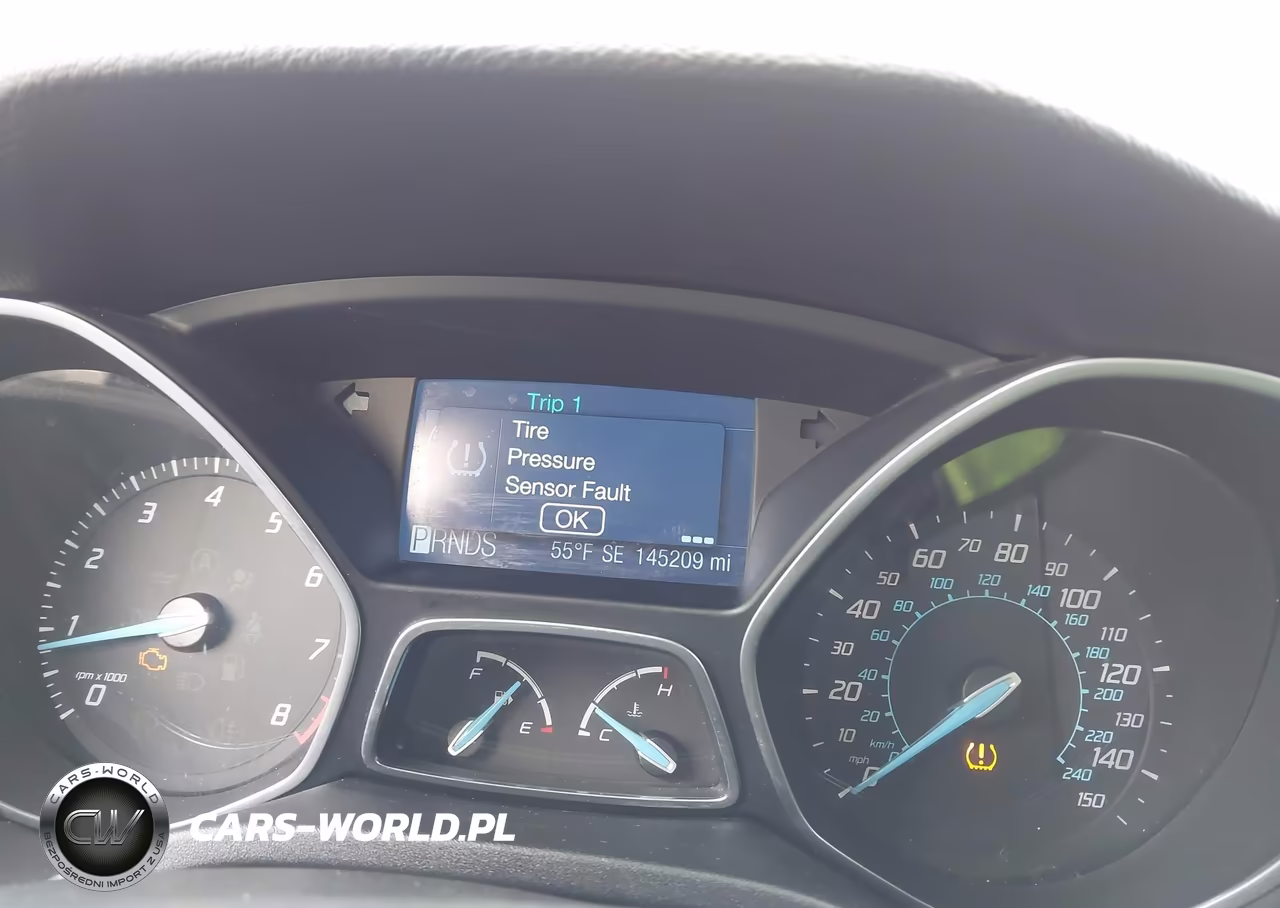2012 Ford Focus Se VIN:1FAHP3F23CL391176 - 7