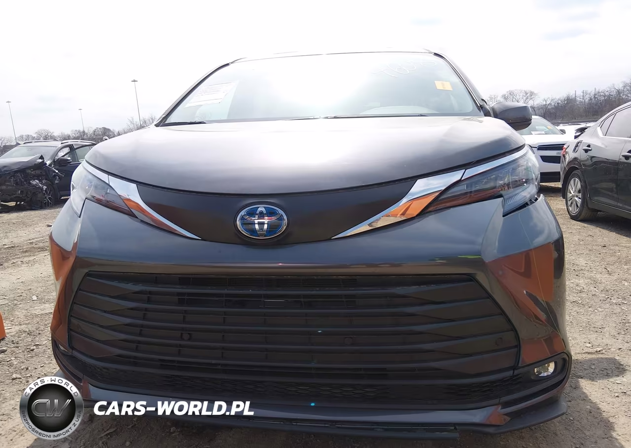 2025 Toyota Sienna Xle VIN:5TDYRKECXSS264608 - 13
