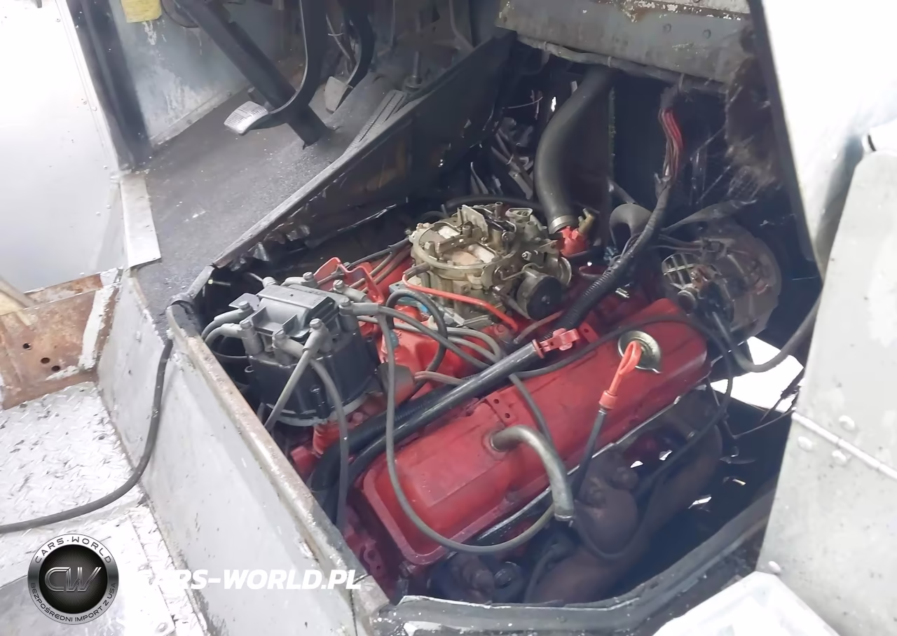 1985 Chevrolet P30 VIN:1GBHP32M1F3333433 - 9
