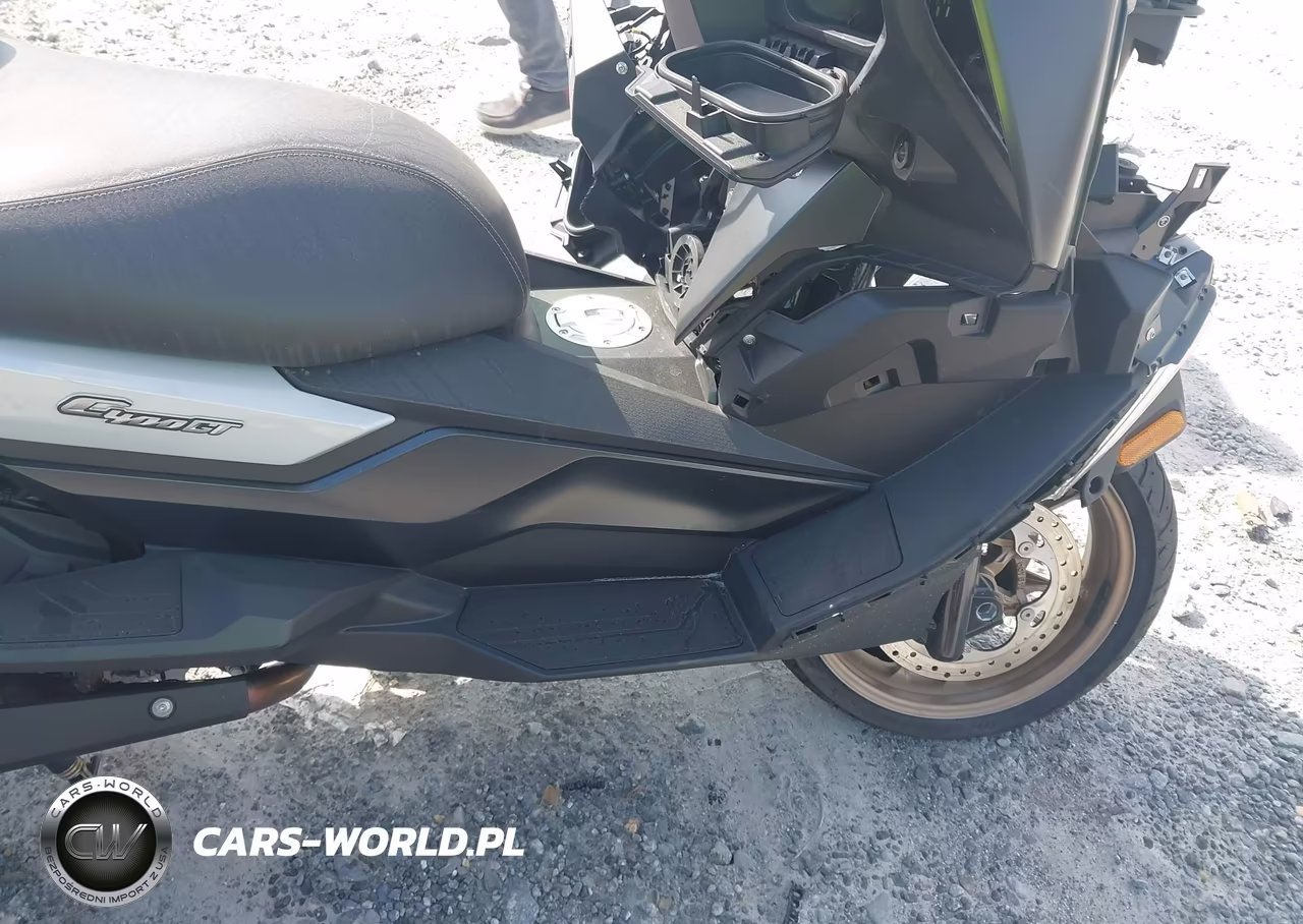 2025 BMW C 400 Gt VIN:WB40S0309SS932579 - 8