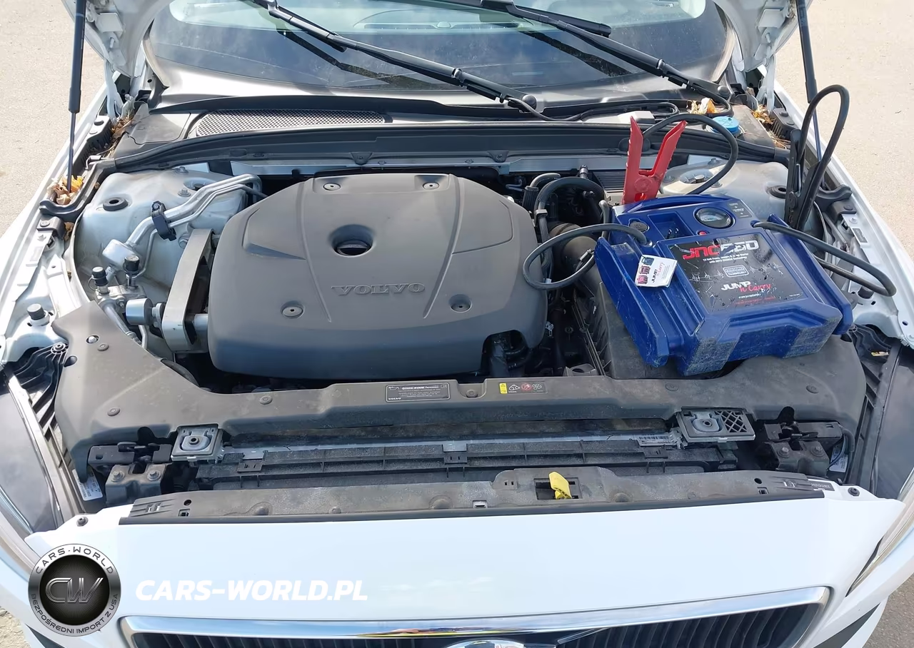 2019 Volvo S60 T5 Momentum VIN:7JR102FK2KG018035 - 10
