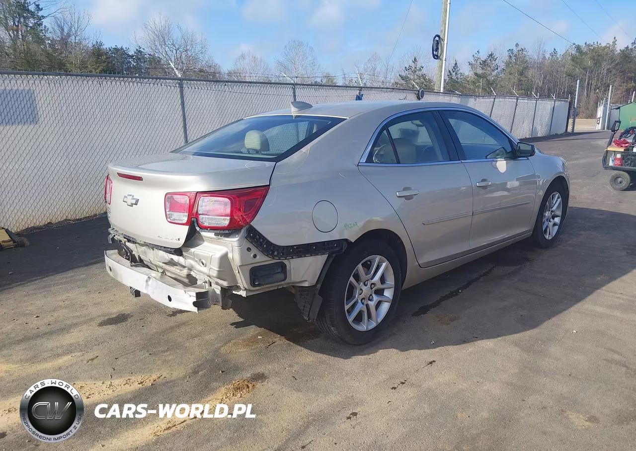 2015 Chevrolet Malibu 1Lt VIN:1G11C5SL8FF113645 - 4