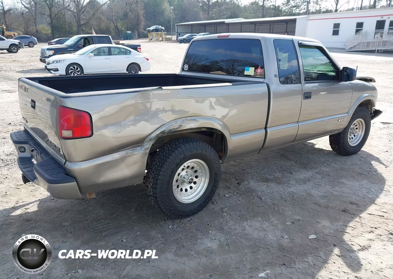 2000 Chevrolet S-10 Ls VIN:1GCCS19W4Y8122135 - 4