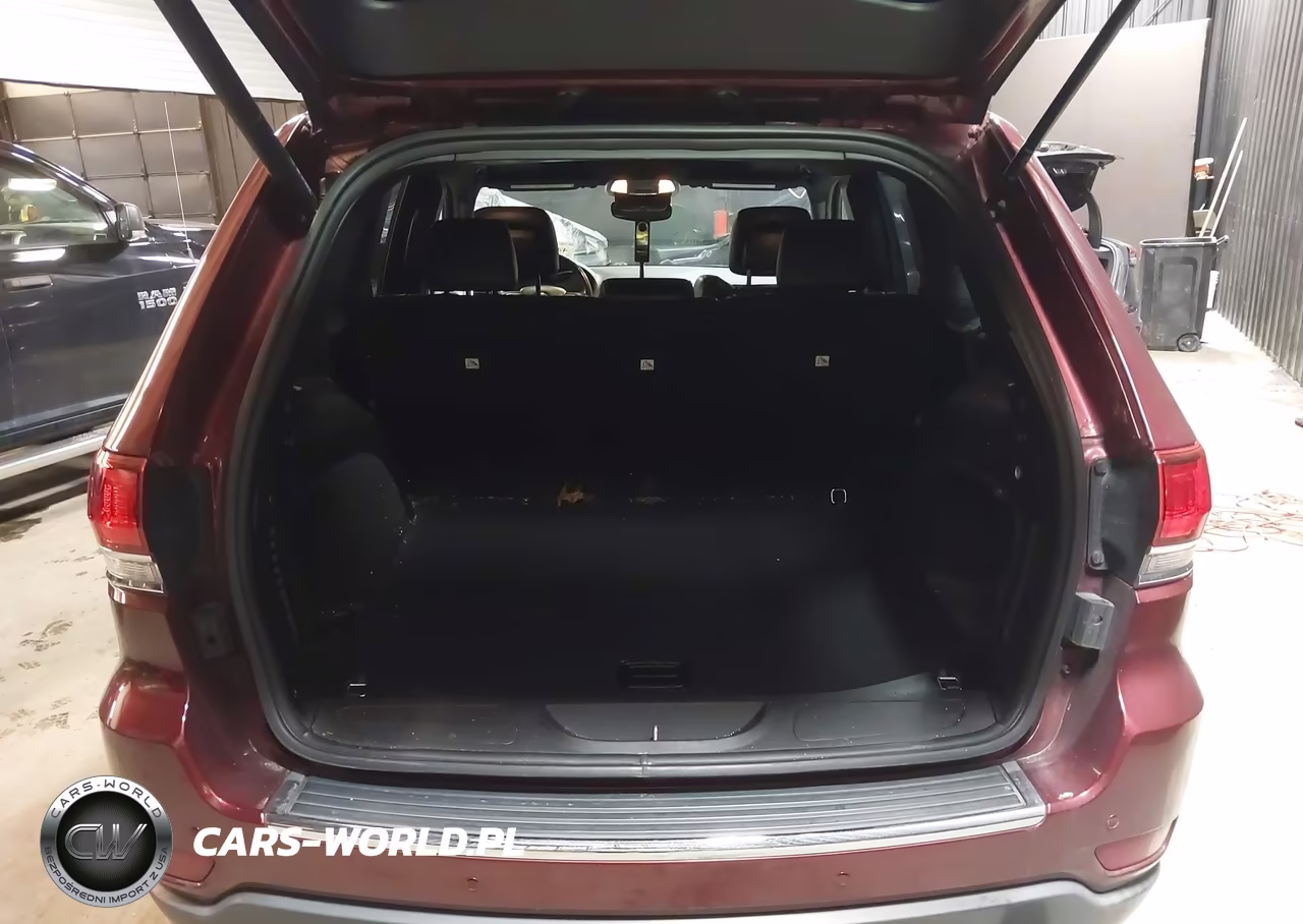 2021 Jeep Grand Cherokee Limited 4X4 VIN:1C4RJFBG3MC507769 - 18