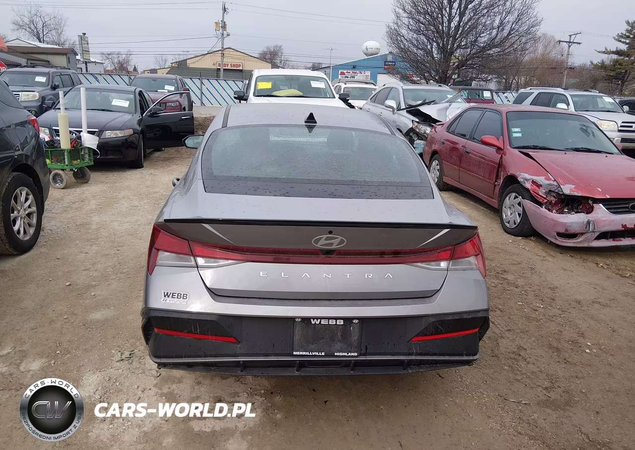 2025 Hyundai Elantra Sel Sport VIN:KMHLM4DG0SU027125 - 16