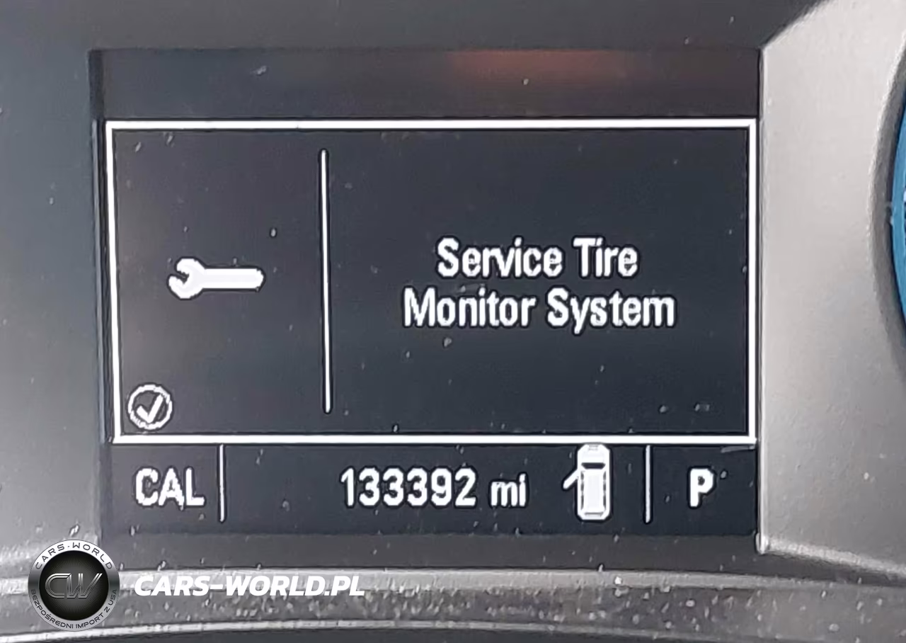 2019 Chevrolet Traverse Ls VIN:1GNERFKW5KJ126665 - 15