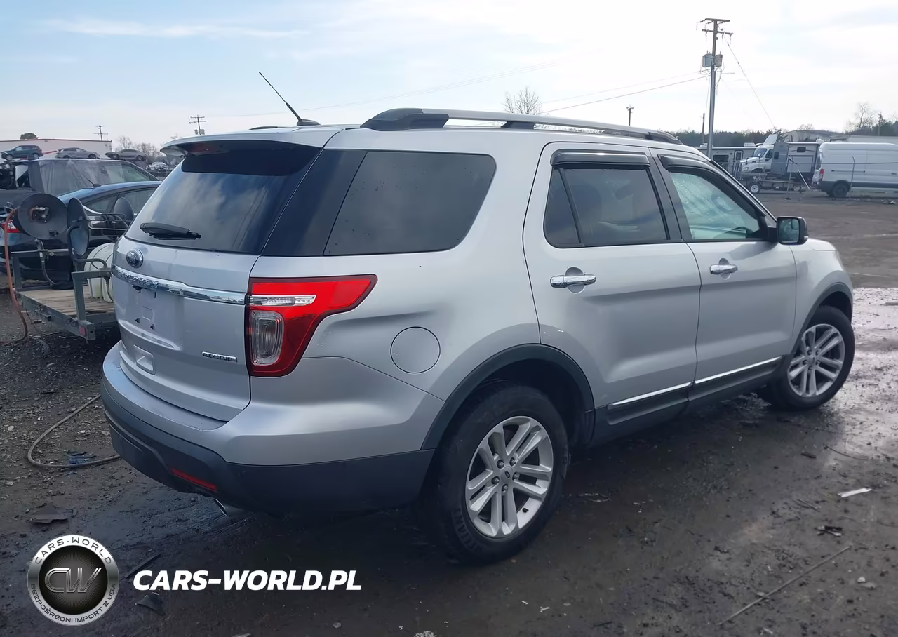 2014 Ford Explorer Xlt VIN:1FM5K7D80EGC49451 - 4