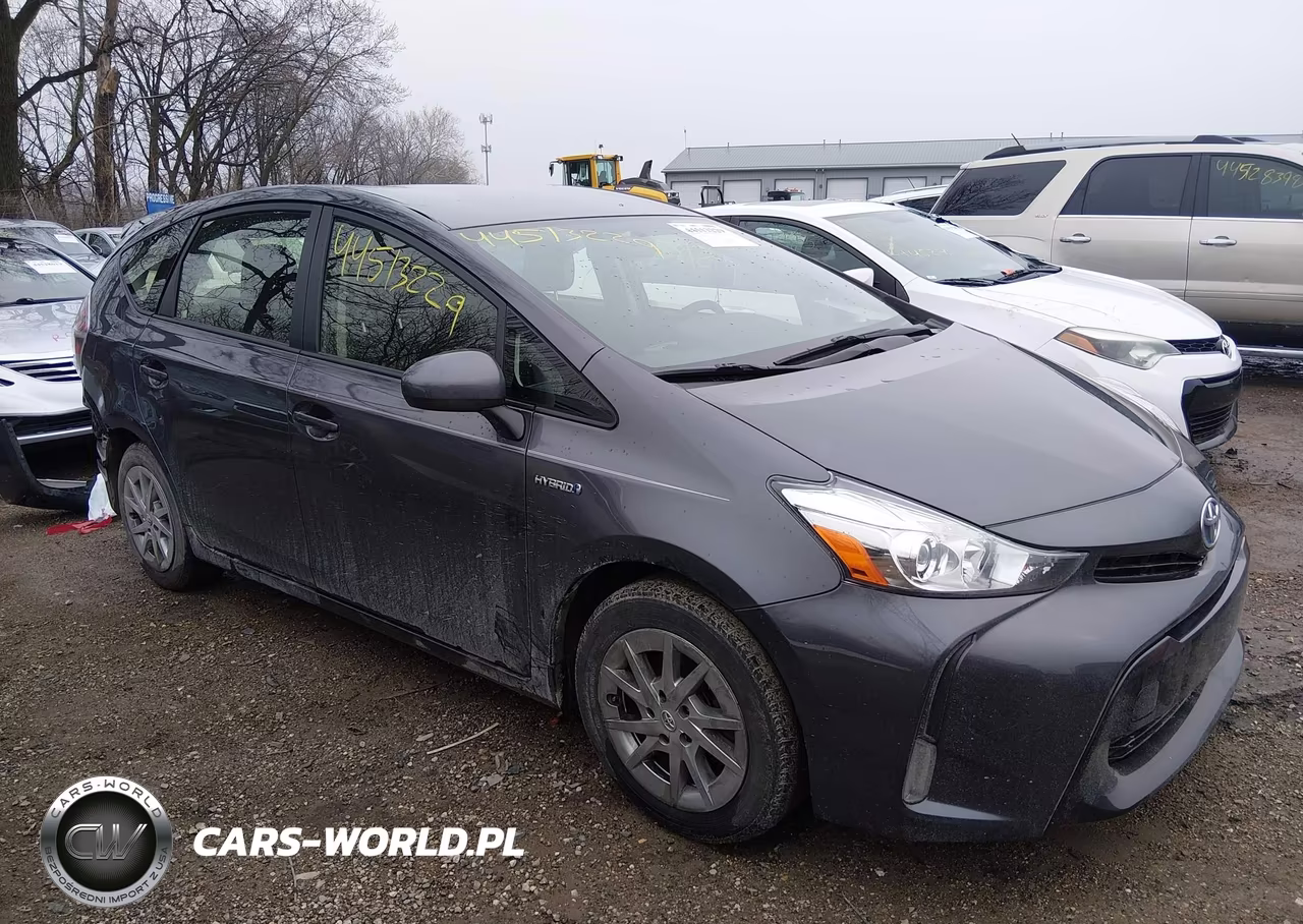 2015 Toyota Prius V Three