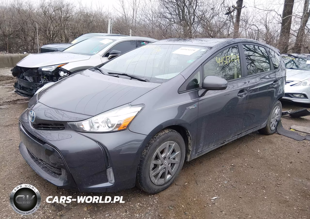 2015 Toyota Prius V Three VIN:JTDZN3EU4FJ023936 - 2