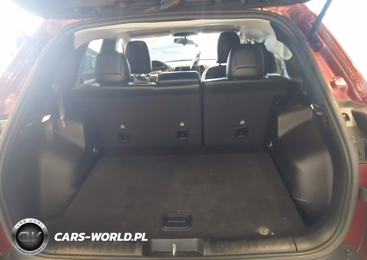 2020 Jeep Cherokee Latitude Plus Fwd VIN:1C4PJLLB8LD654039 - 18