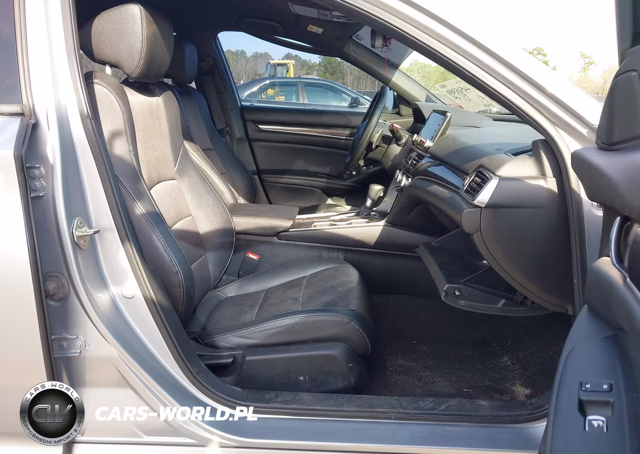 2019 Honda Accord Sport VIN:1HGCV1F30KA119476 - 5