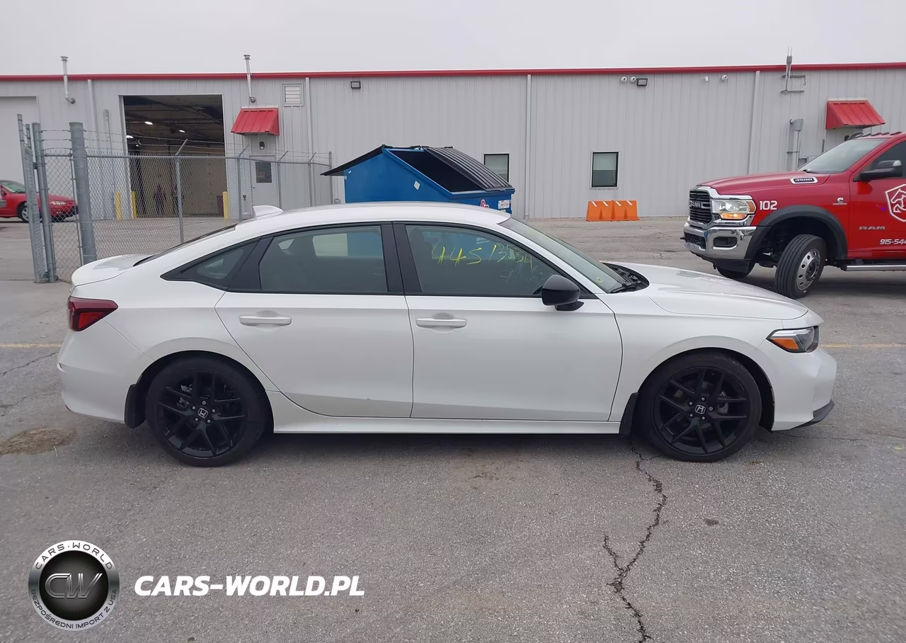 2025 Honda Civic Sport VIN:2HGFE2F51SH591093 - 13