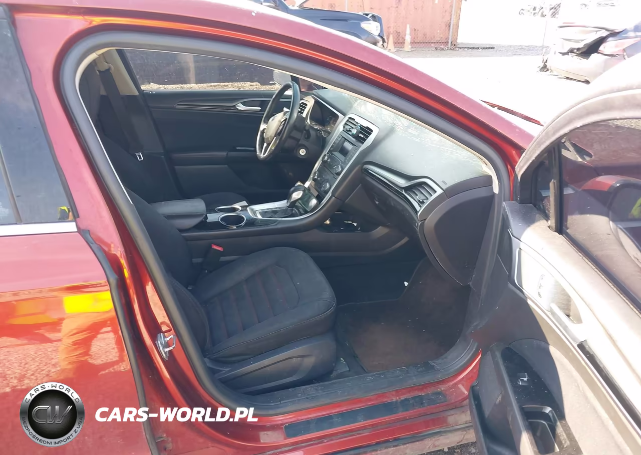 2014 Ford Fusion Se VIN:3FA6P0H73ER141973 - 5