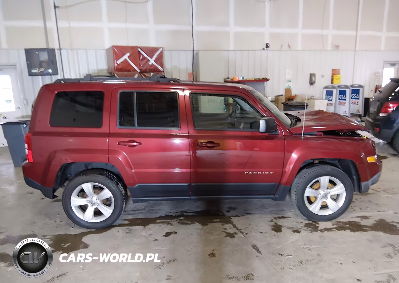 2014 Jeep Patriot Latitude VIN:1C4NJPFB3ED624489 - 13