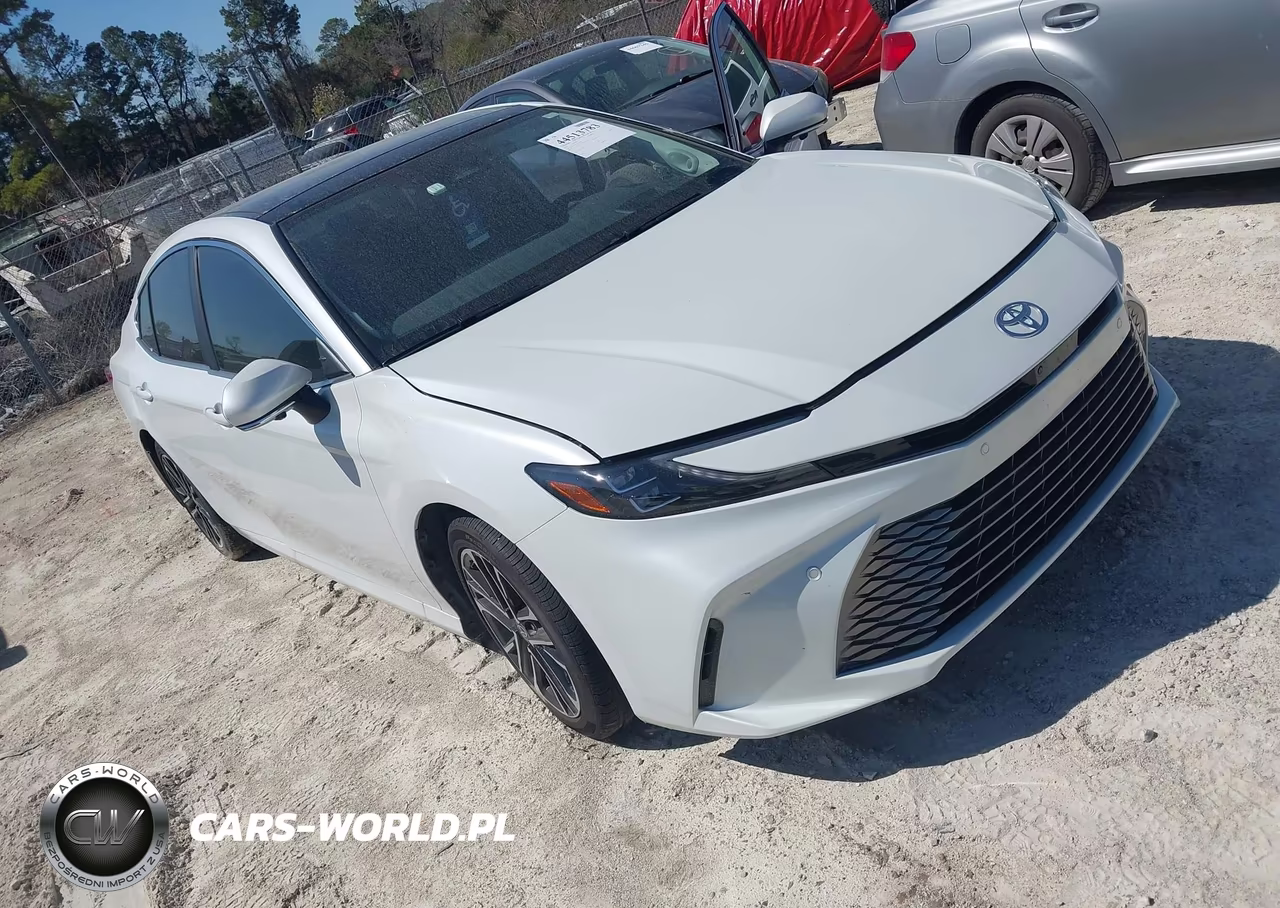 2025 Toyota Camry Xle