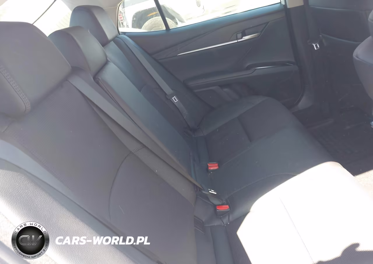 2025 Toyota Camry Xle VIN:4T1DAACK1SU169548 - 8